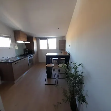 Independant Equipe 民宿 Saint-Marcel-sur-Aude