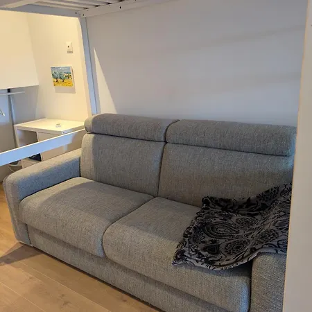 Independant Equipe Homestay